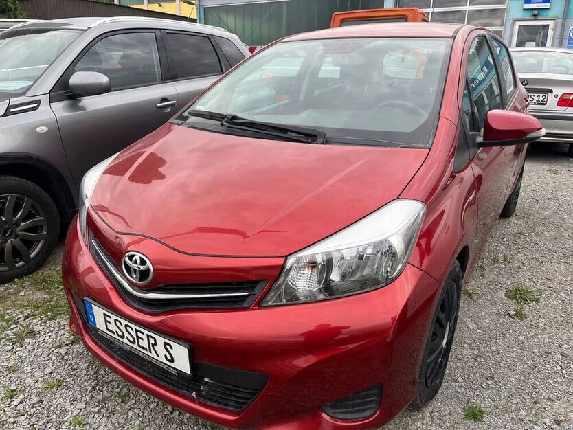 Yaris