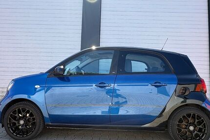 Smart ForFour 85.997 km 6.499 &euro; Norderstedt 22844