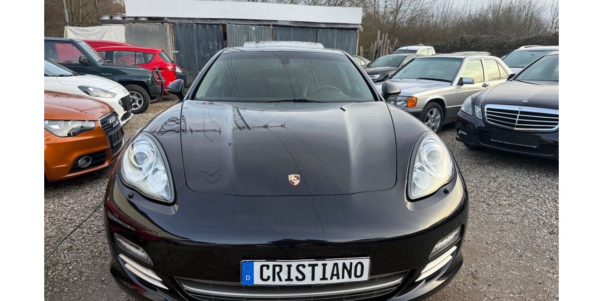 Porsche Panamera 192.000 km 24.700 &euro; Köln 51107