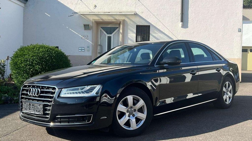 Audi A8 120.000 km 29.999 € Waiblingen 71332