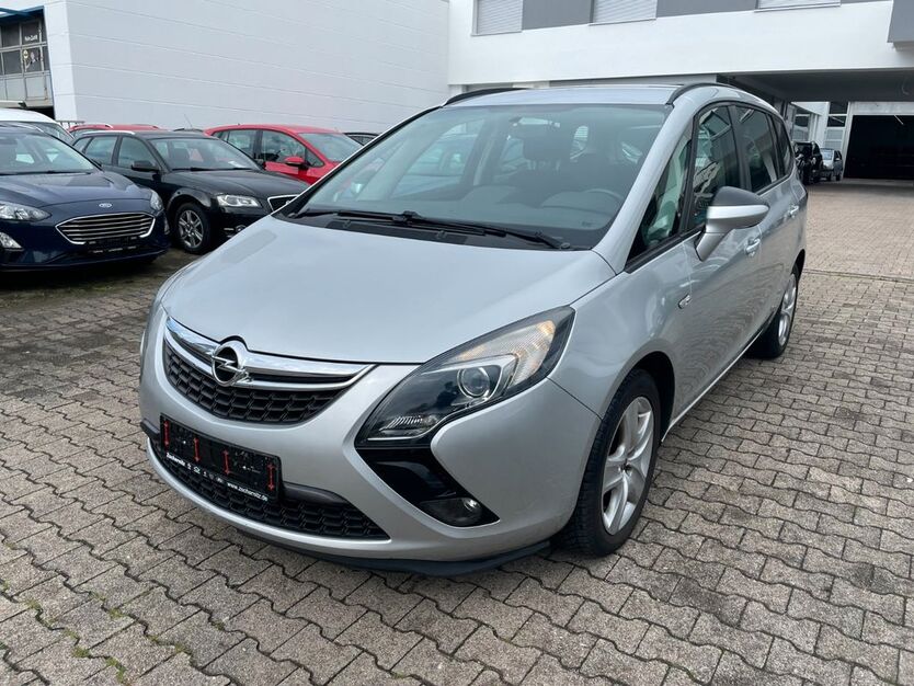 Opel Zafira 120.611 km 8.695 € Stuttgart 70597