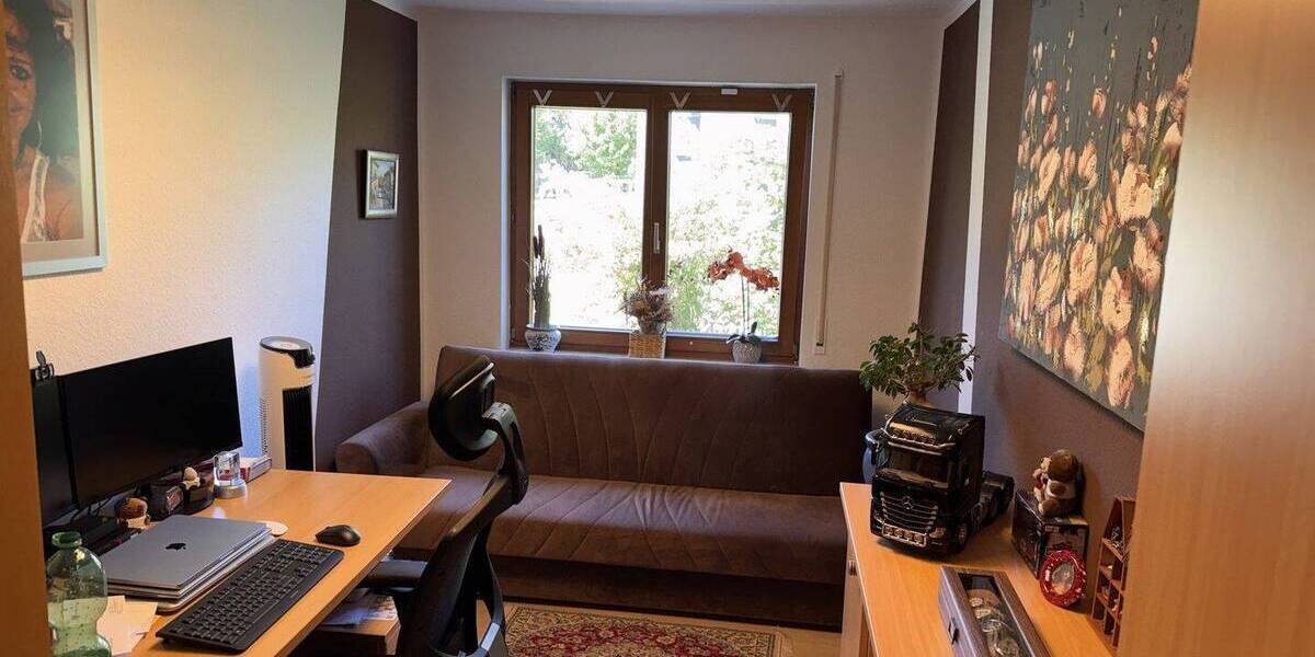Etagenwohnung Laichingen - 3 Zimmer, 75 m&sup2;, 950&euro; | Angebot:26820266
