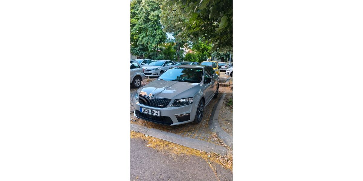 Skoda Octavia 166.500 km 17.200 &euro; Würzburg 97074