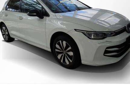 VW Golf 10.250 km 24.840 &euro; Nürnberg 90441