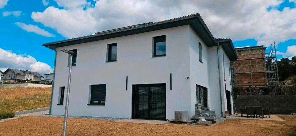 Einfamilienhaus Buchen (Odenwald) - 9 Zimmer, 230 m&sup2;, 890.000&euro; | Angebot:27118330