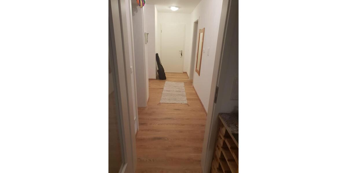 Etagenwohnung Abensberg - 2.5 Zimmer, 83 m&sup2;, 930&euro; | Angebot:26681588
