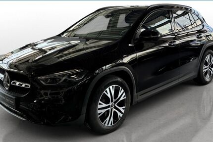Mercedes-Benz GLA 180 9.588 km 36.970 &euro; Plattling 94447