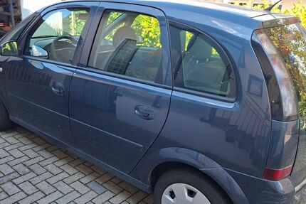 Opel Meriva 156.700 km 1.899 € Train 93358