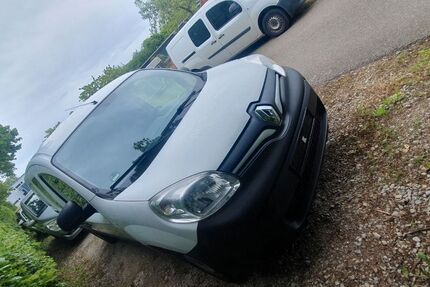 Renault Kangoo 146.639 km 7.300 &euro; Rothenburg ob der Tauber 91541