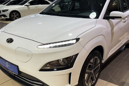 Hyundai KONA 25.671 km 14.500 &euro; Eitorf 53783