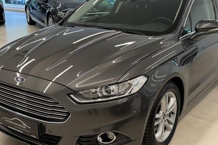 Ford Mondeo 136.000 km 5.400 &euro; Herford 32051
