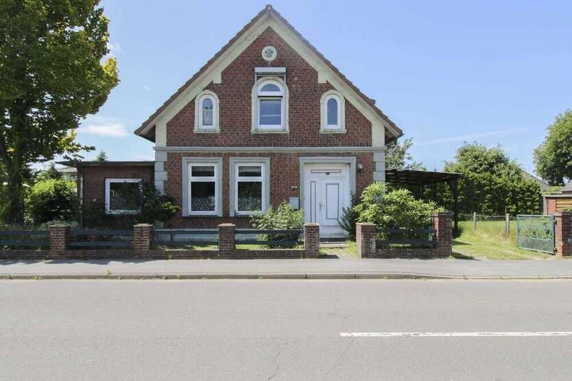 Haus zum Kaufen in Sankt Michaelisdonn 235.000 € 119.81 m²