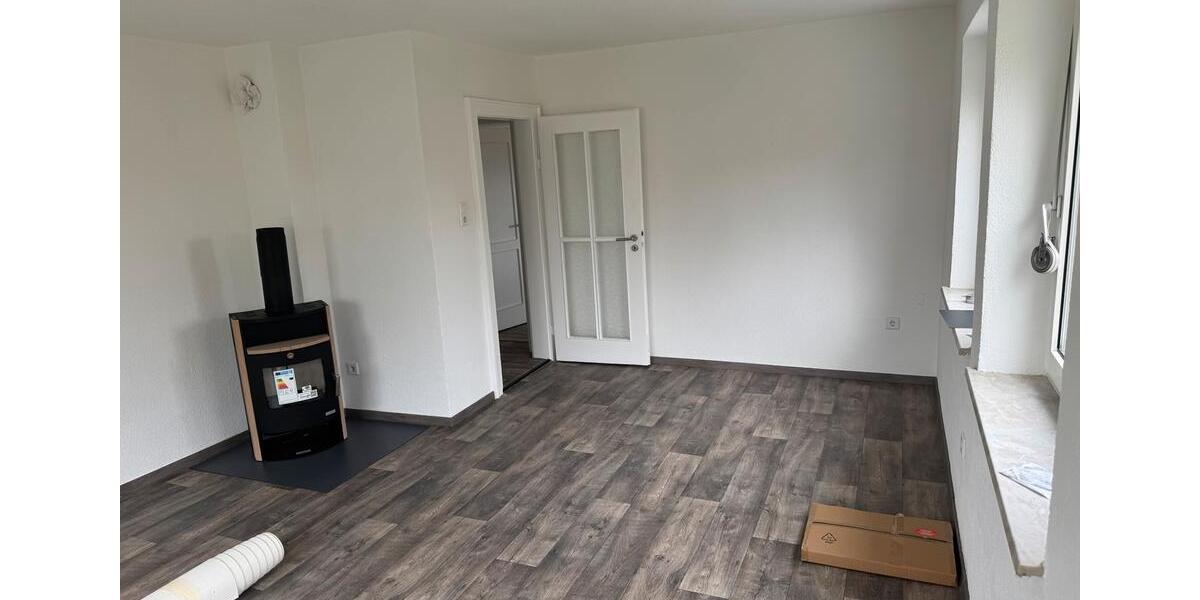 Erdgeschoßwohnung Münchberg - 3 Zimmer, 70 m&sup2;, 750&euro; | Angebot:26255306