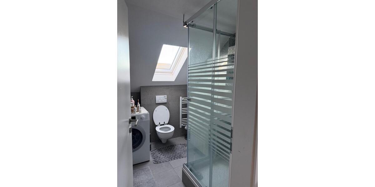 Dachgeschoßwohnung Gäufelden - 2 Zimmer, 60 m&sup2;, 1.000&euro; | Angebot:26399197