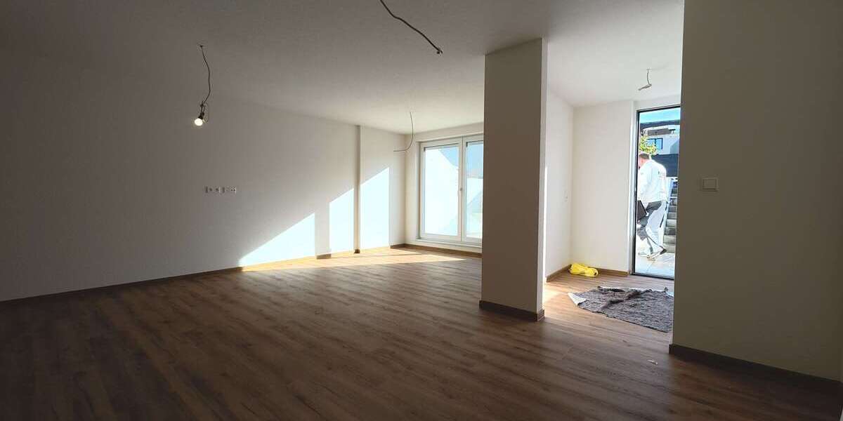 Etagenwohnung Östringen - 2 Zimmer, 79 m&sup2;, 950&euro; | Angebot:27098679