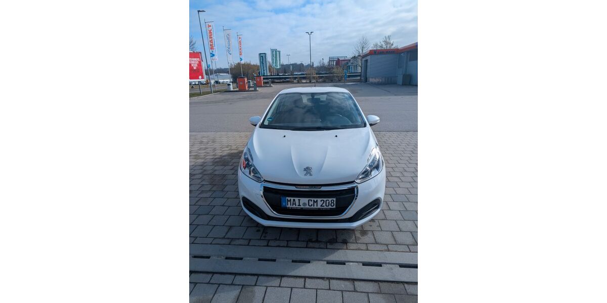 Peugeot 208 98.600 km 5.999 &euro; Mainburg 84048