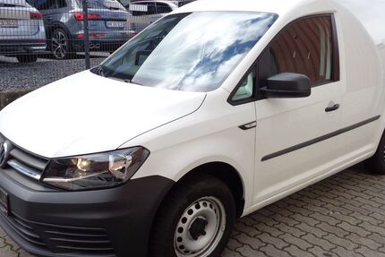 VW Caddy 111.506 km 12.600 € Hamburg 22399