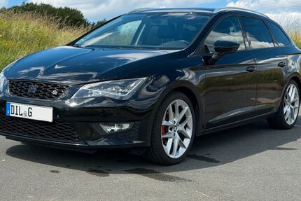 Seat Leon 136.000 km 10.699 &euro; Siegbach 35768
