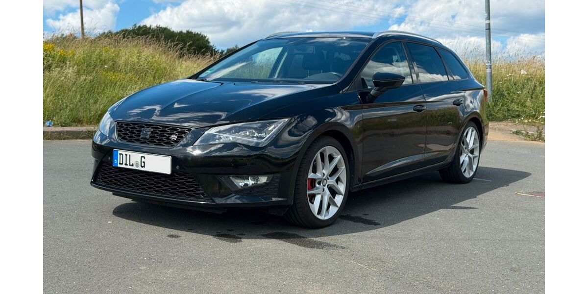 Seat Leon 136.000 km 10.699 &euro; Siegbach 35768