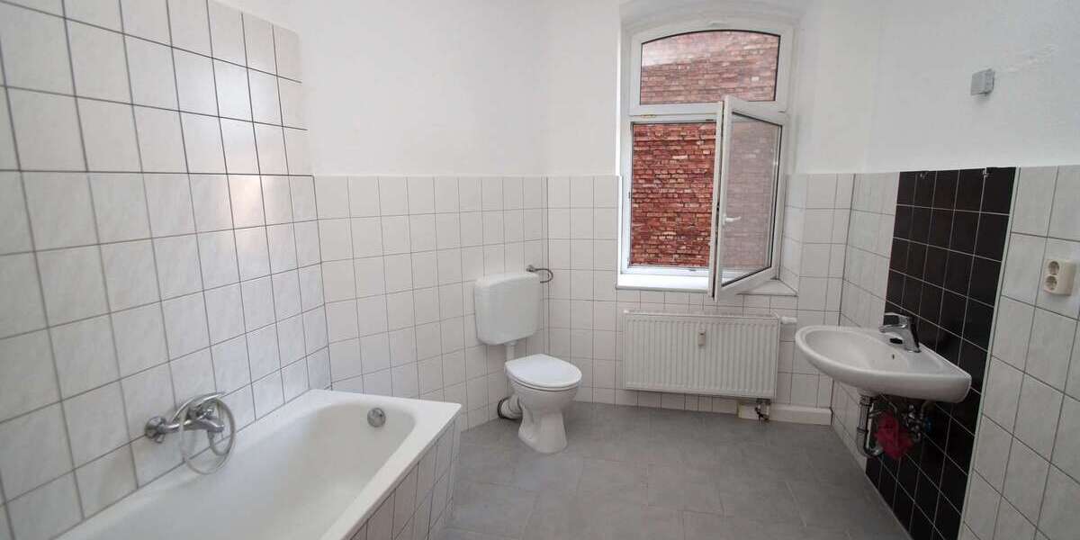 Etagenwohnung Erfurt Andreasvorstadt - 3 Zimmer, 80 m&sup2;, 220.480&euro; | Angebot:26273541