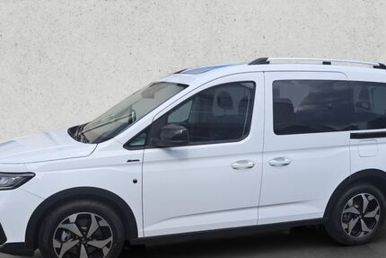 Ford Tourneo Connect 4.500 km 30.900 € Alfeld 31061
