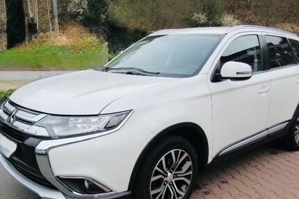 Mitsubishi Outlander 83.000 km 17.250 &euro; Lößnitz 08294