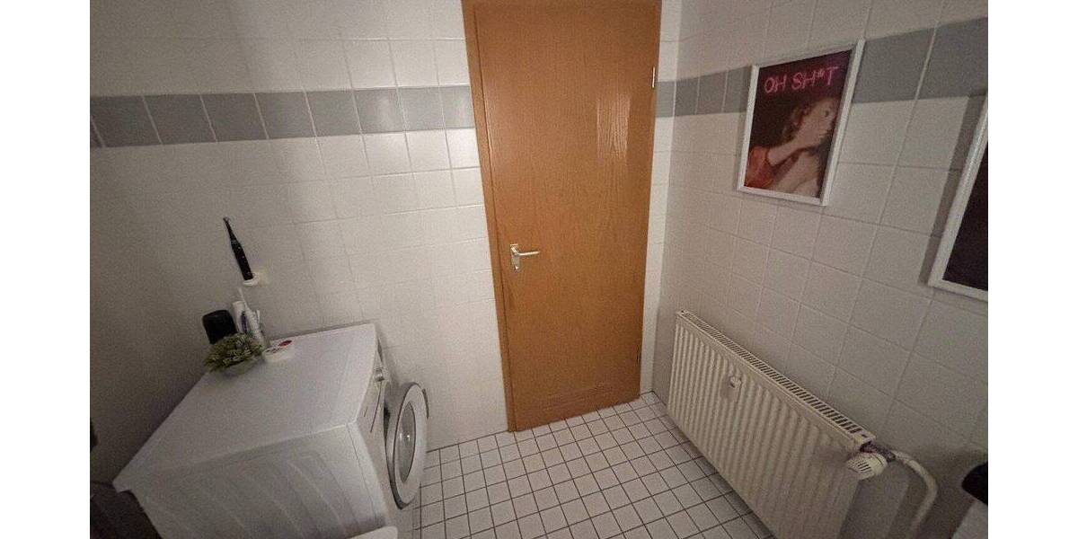 Etagenwohnung Strausberg - 2 Zimmer, 62 m&sup2;, 900&euro; | Angebot:26909016
