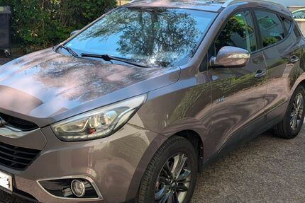 Hyundai ix35 71.200 km 8.990 &euro; Frankfurt 60433
