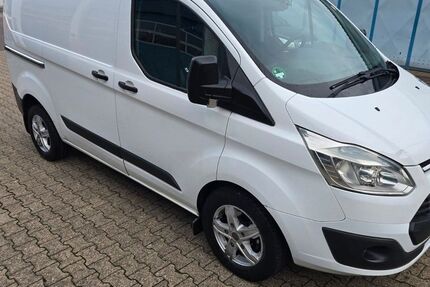Ford Transit Custom 132.000 km 8.500 &euro; Aachen 52068