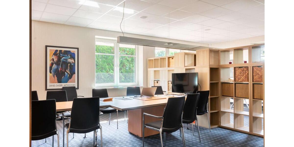 Großzügige Gewerbefläche mit flexibler Raumaufteilung und Wohnoption. Obj. 8989 zimmer