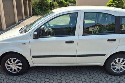 Fiat Panda 42.000 km 2.900 &euro; Roth 91154