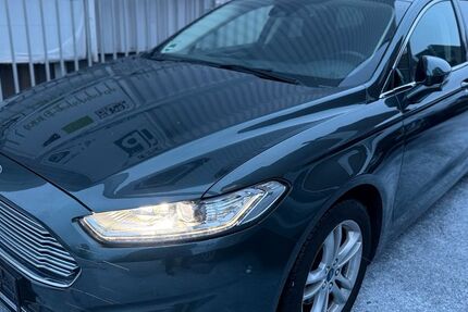 Ford Mondeo 176.354 km 9.750 &euro; Krefeld 47799