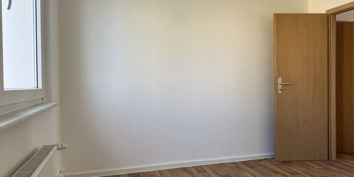Etagenwohnung Bad Dürrenberg - 3 Zimmer, 60 m&sup2;, 382&euro; | Angebot:26450229