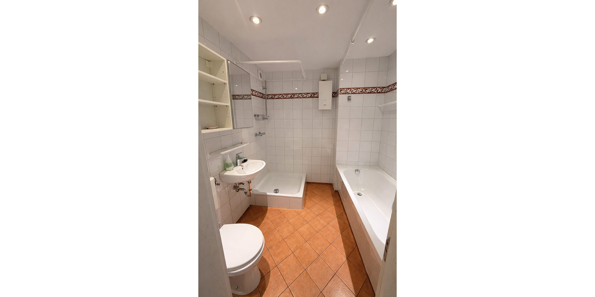 Etagenwohnung Dortmund Mitte - 3 Zimmer, 102 m&sup2;, 1.200&euro; | Angebot:25606951