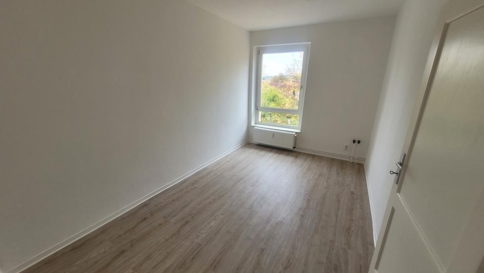 Erdgeschoßwohnung Fürstenwalde (Spree) - 3 Zimmer, 62 m&sup2;, 629&euro; | Angebot:25756207