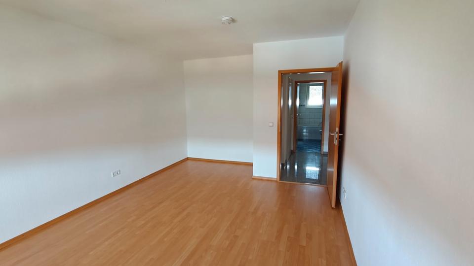 Etagenwohnung Karlsruhe Innenstadt-Ost - 2 Zimmer, 67 m&sup2;, 289.000&euro; | Angebot:27016755