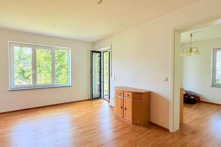 Wohnung Burglengenfeld - 2 Zimmer, 69 m&sup2;, 840&euro; | Angebot:25071685