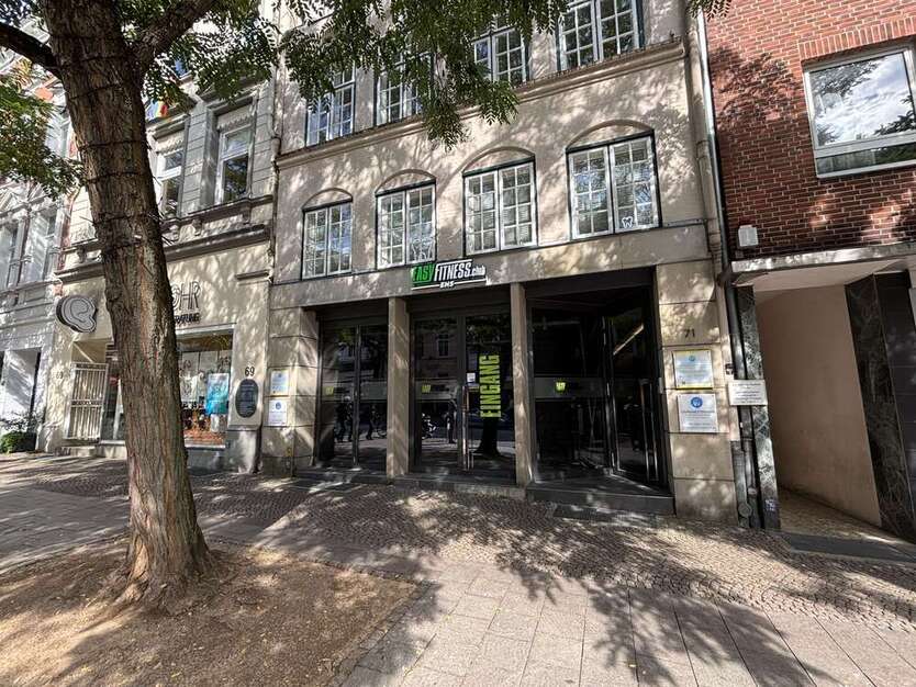 Einzelhandel in Lübeck 1.600 € 60 m²