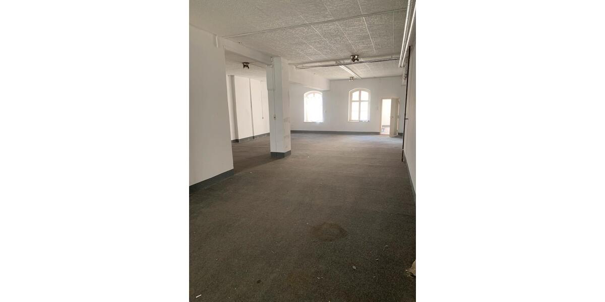 Gewerbeobjekt Neustadt in Sachsen - 180&euro; | Angebot:25442658