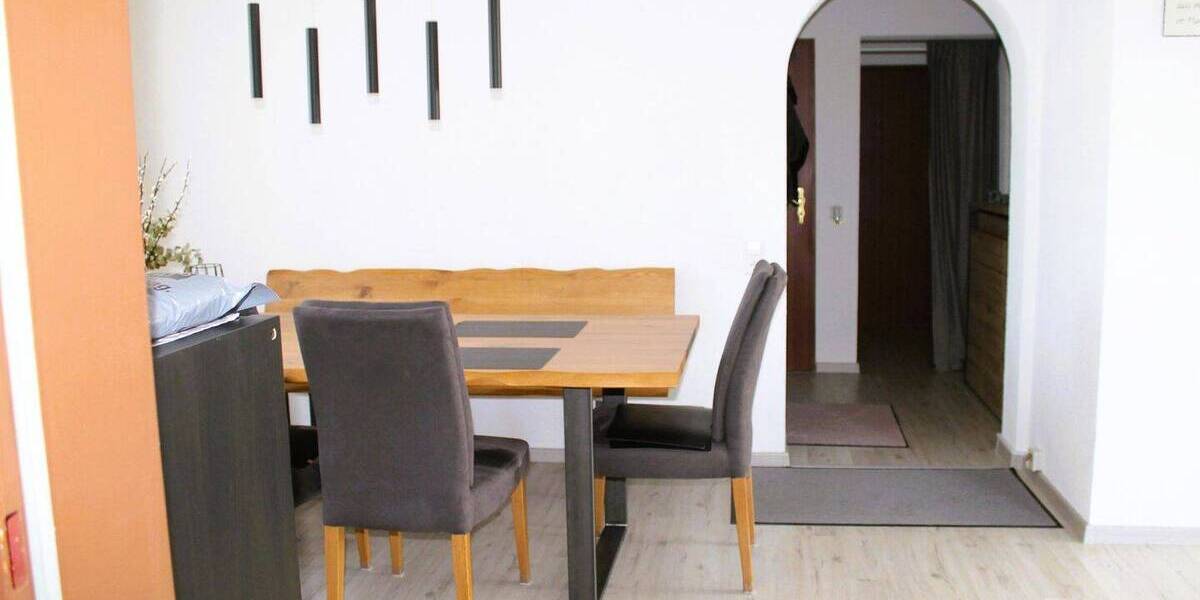Etagenwohnung Crailsheim - 3 Zimmer, 100 m&sup2;, 309.000&euro; | Angebot:26737401