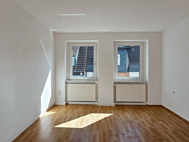 Etagenwohnung Remscheid - 3 Zimmer, 74 m&sup2;, 410&euro; | Angebot:26595022