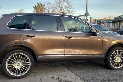 VW Touareg 211.000 km 9.950 &euro; Essen 45356