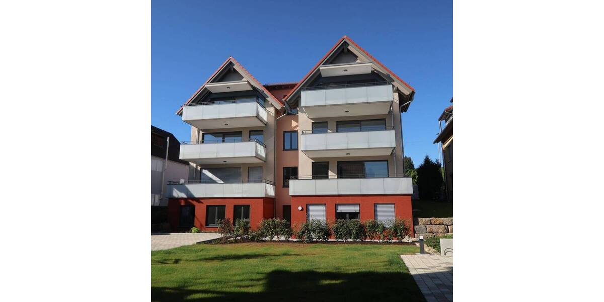 Etagenwohnung Hagnau am Bodensee - 3 Zimmer, 83 m&sup2;, 1.250&euro; | Angebot:24035421