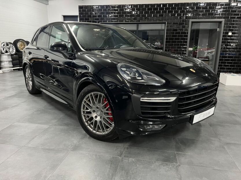 Porsche Cayenne 110.000 km 39.999 € Weiden 92637