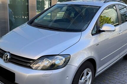 VW Golf 96.000 km 8.999 € Hohenlinden bei München 85664
