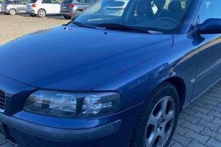 Volvo S60 205.018 km 1.390 &euro; Königseggwald 88376