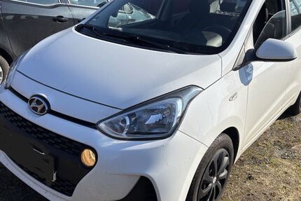 Hyundai i10 58.000 km 10.999 &euro; Niestetal-Heiligenrode bei Kassel 34266