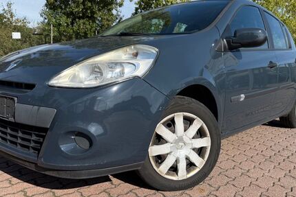 Renault Clio 255.000 km 2.499 € hockenheim 68766