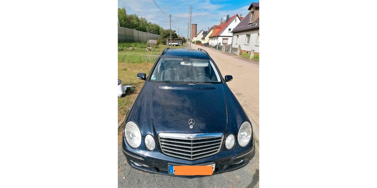 Mercedes-Benz E 220 270.999 km 4.199 &euro; Neukieritzsch 04574