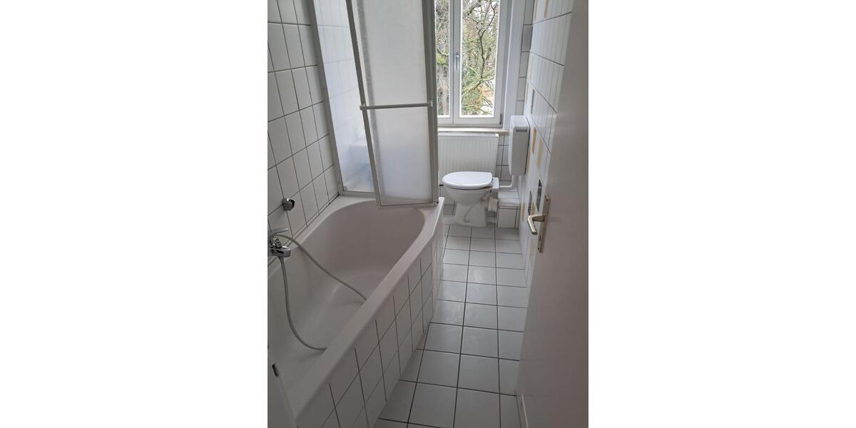 Etagenwohnung Goslar - 4 Zimmer, 110 m&sup2;, 930&euro; | Angebot:25892756